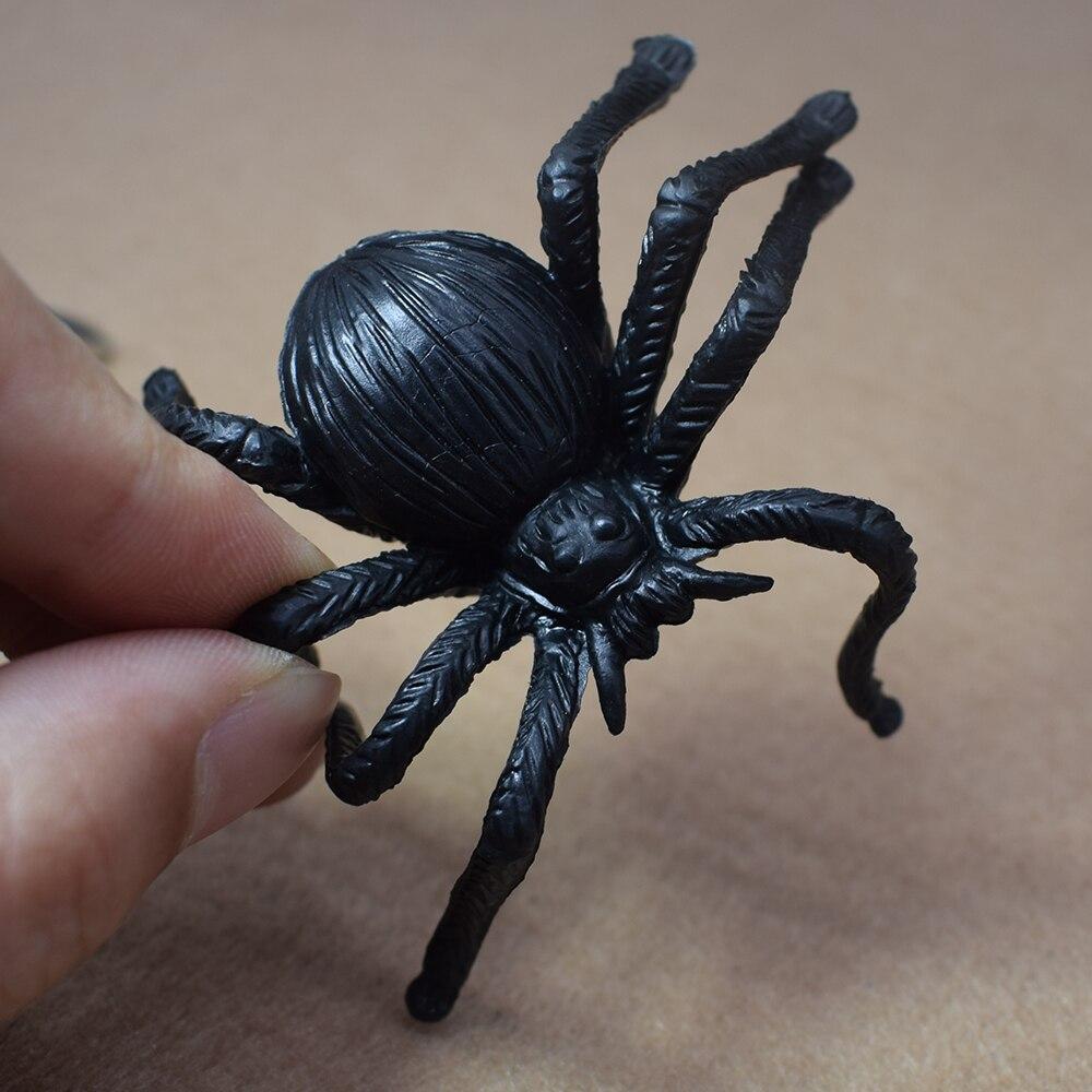 Small Plastic Spiders