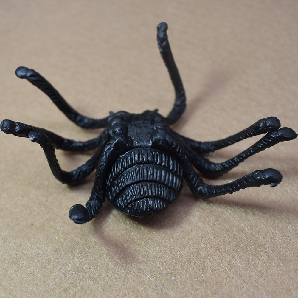 Small Plastic Spiders